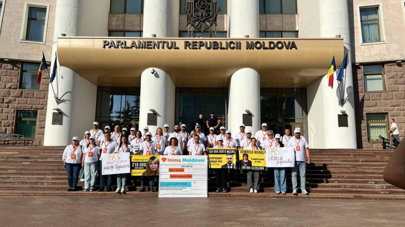В Молдавии прошел митинг оппозиции против социального неравенства